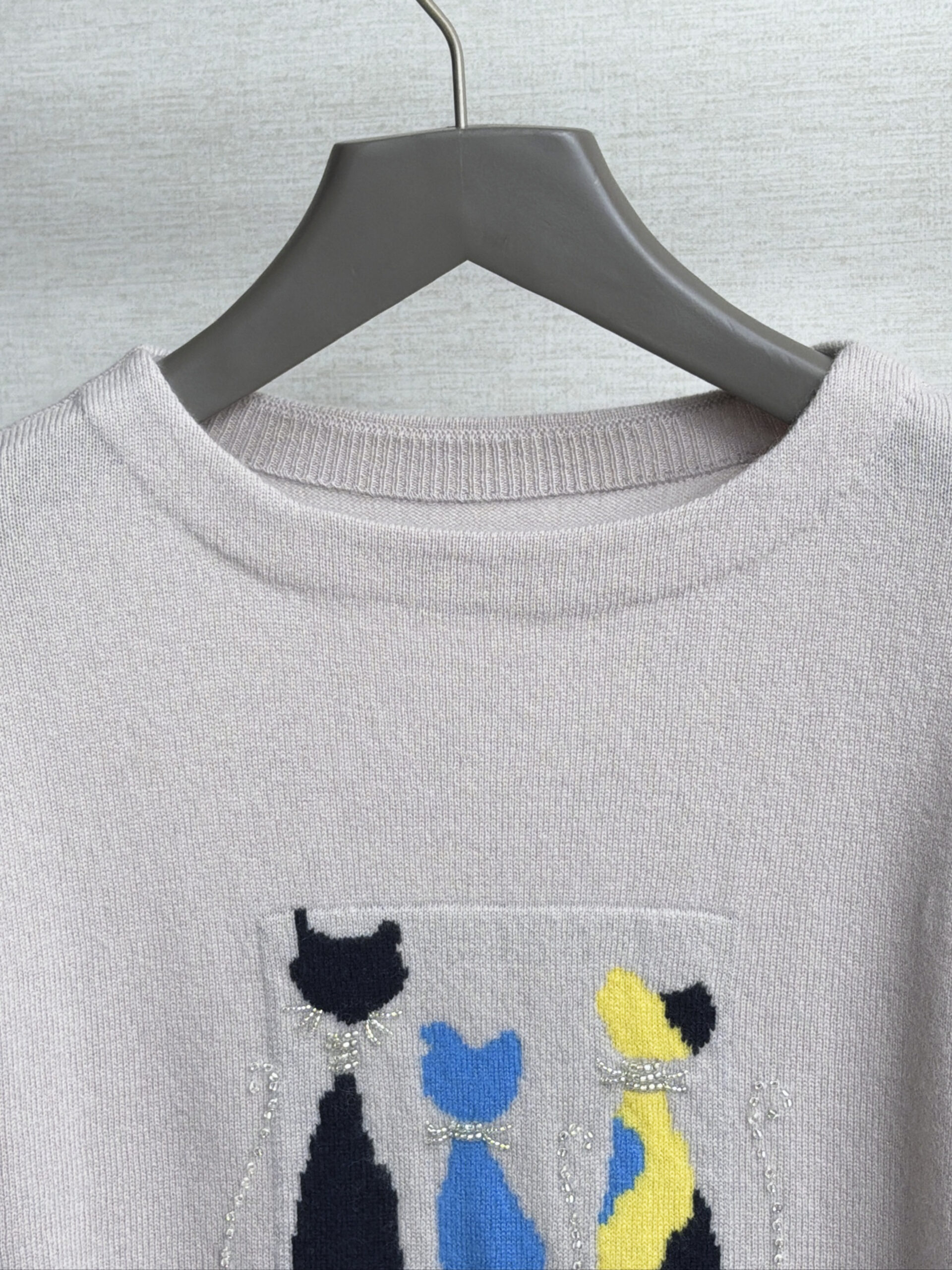 セモア ウールカシミヤ 猫モチーフニットプルオーバー