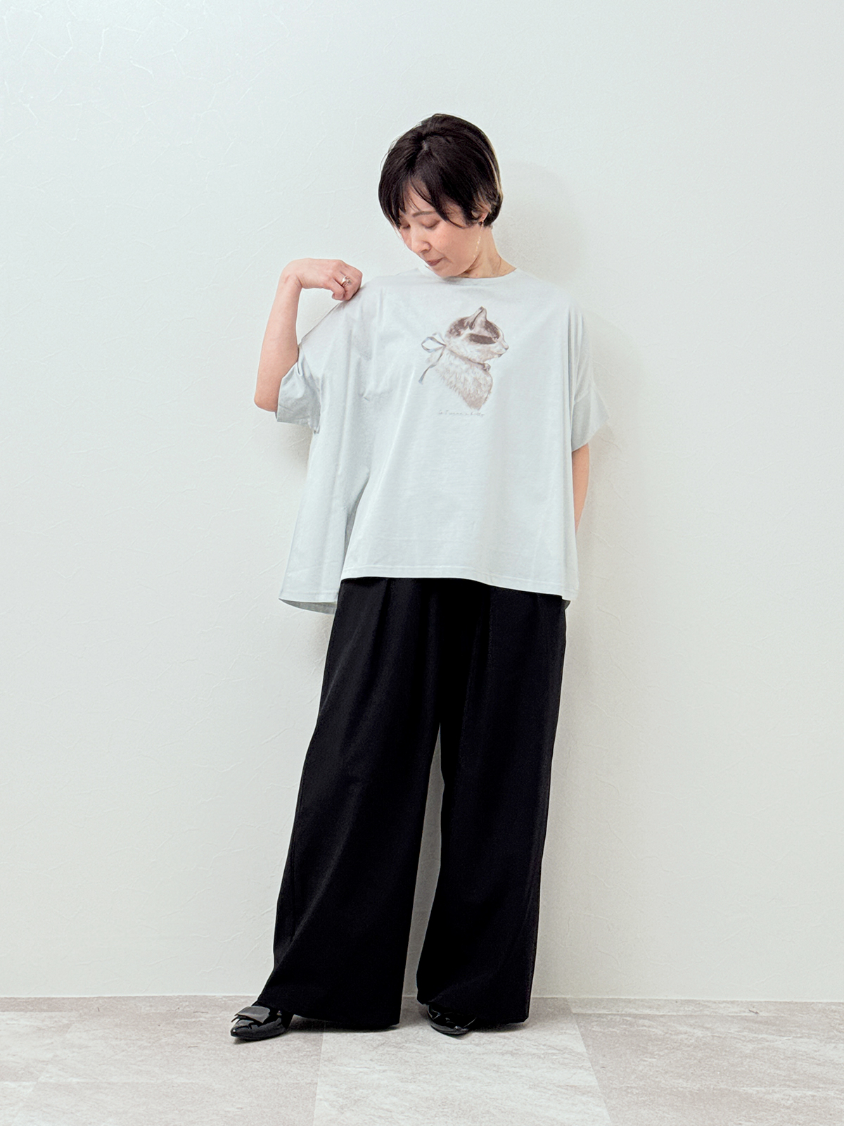 スタッフデザインT    愛猫「ミー」とつくった、猫Tシャツ