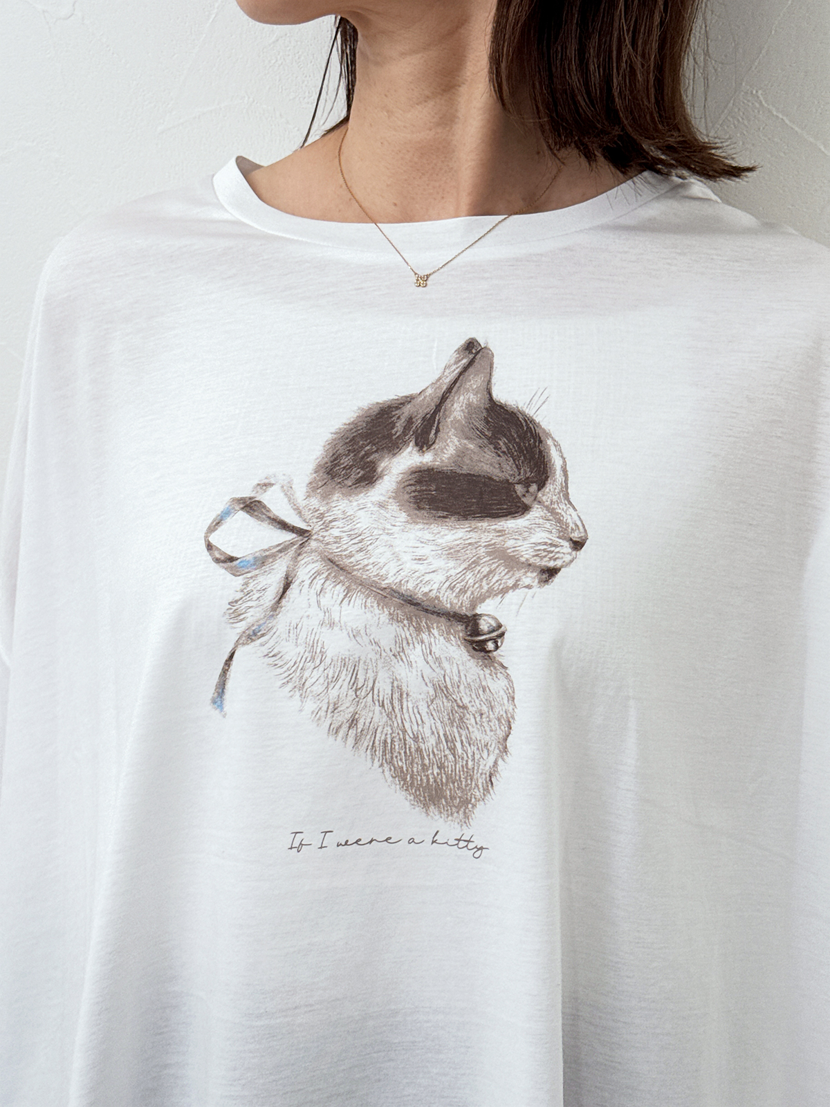スタッフデザインT    愛猫「ミー」とつくった、猫Tシャツ