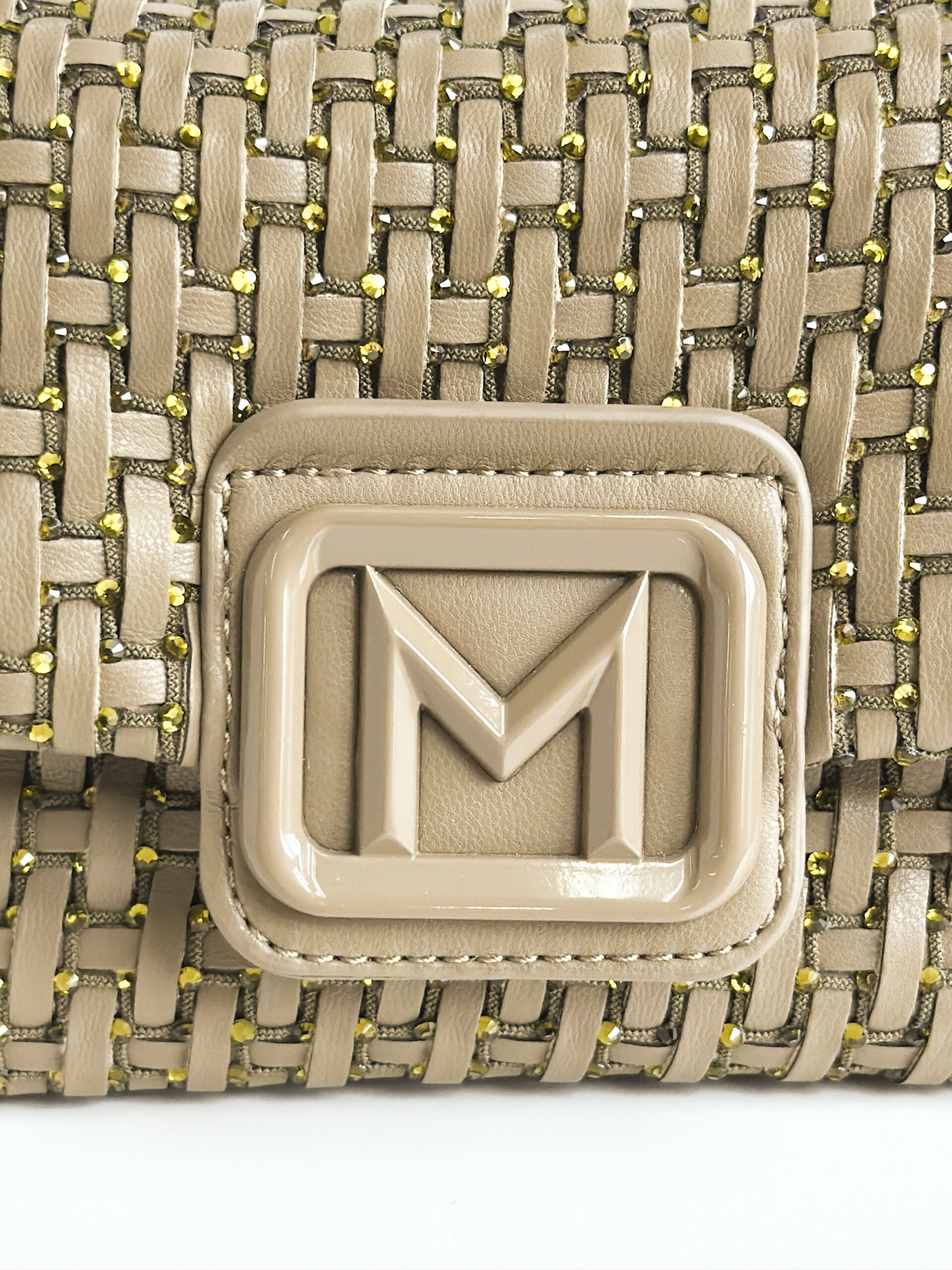 マレーラ メッシュ編みビジューバッグ