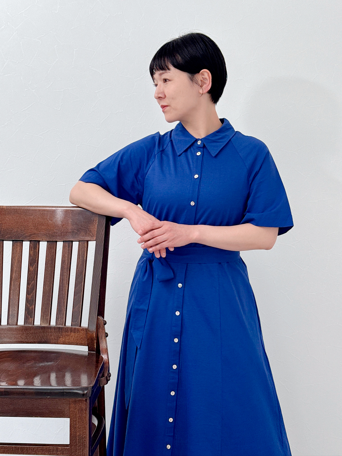 大人仕立てのコットンシャツワンピース