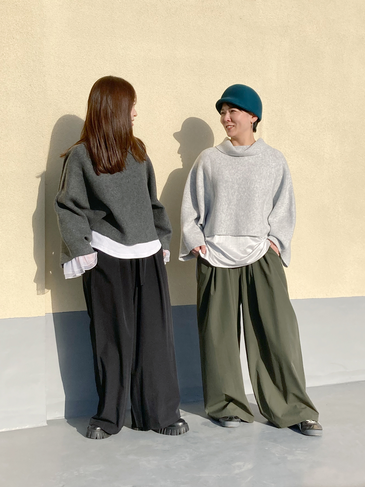 フワフワ短丈ニット　モノトーン