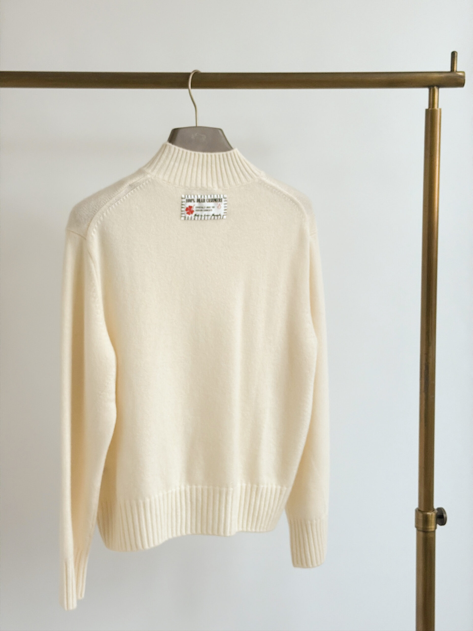 オルドス カシミヤ100 ハイネックニットプルオーバー