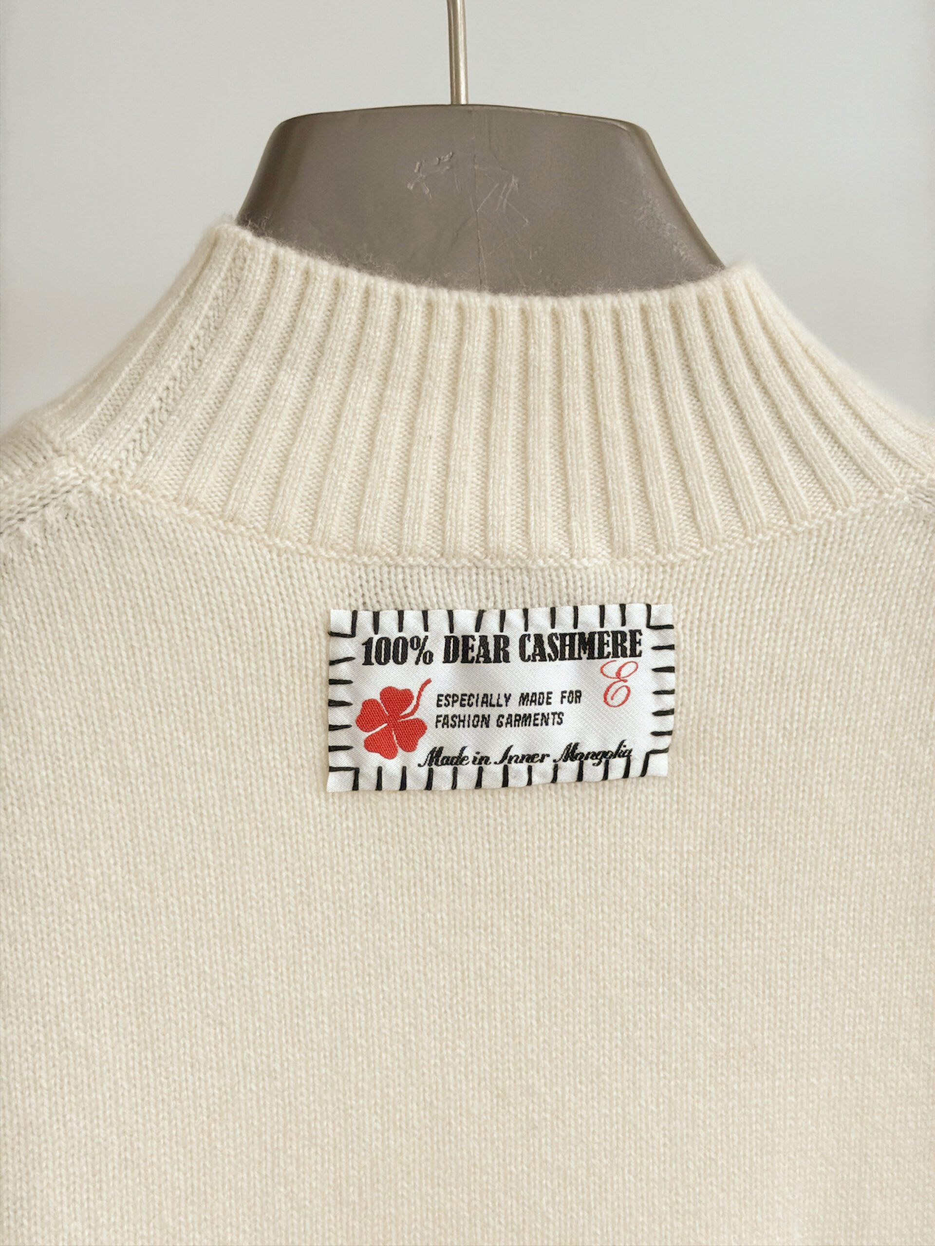 オルドス カシミヤ100 ハイネックニットプルオーバー